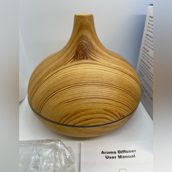 VicTsing 300ml Essential Oil Diffuser with 7 Color Lights + 4 Timer Options NIB - Picture 3 of 10